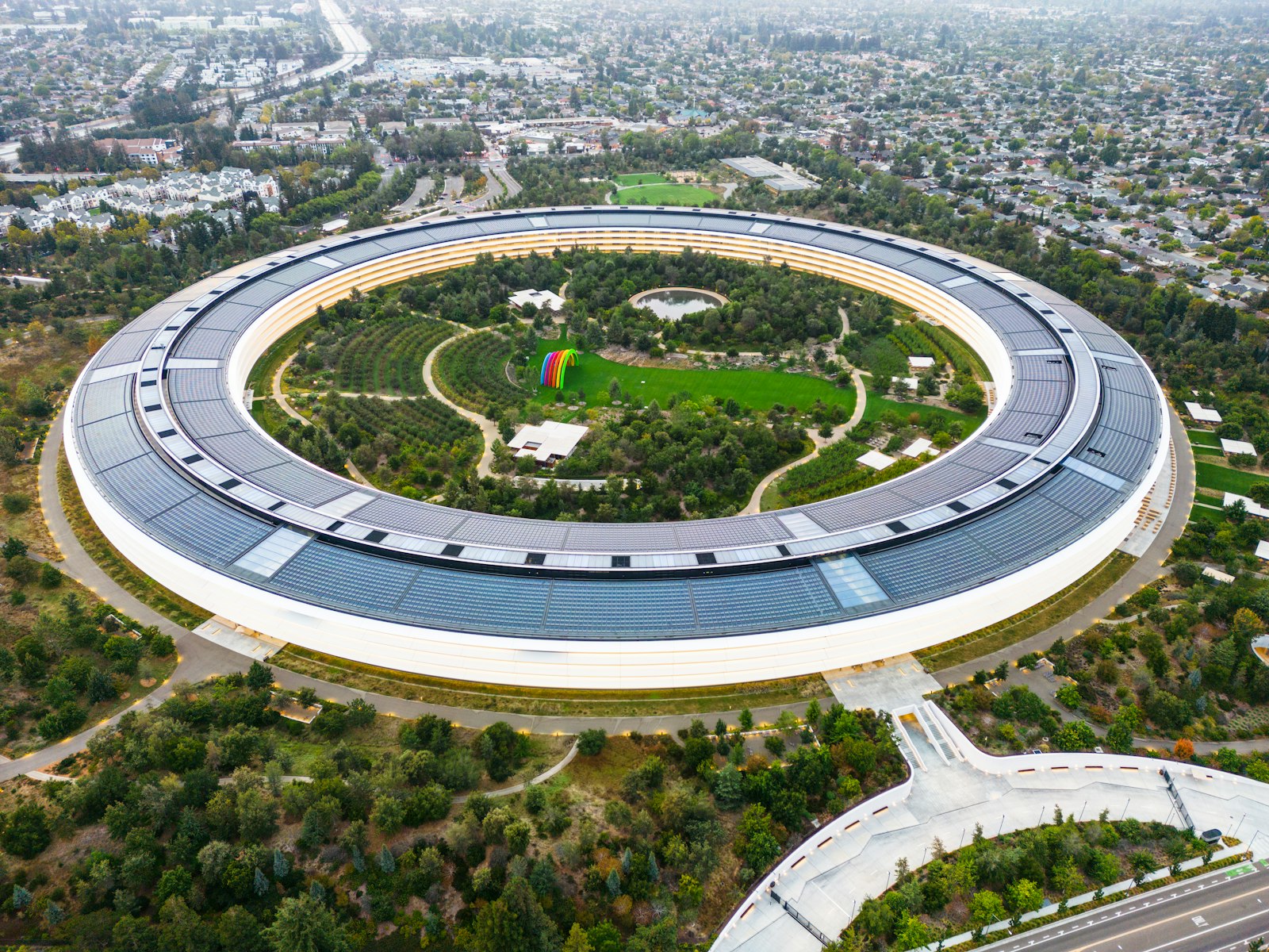 Corporate Innovation: turning good intentions into ventures that move the needle
